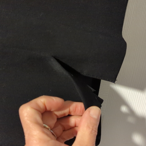 Basic lined black dress women's size 6. Calvin Klein - Picture 4 of 4